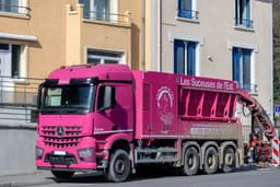 TR-08 Rigid tipper truck